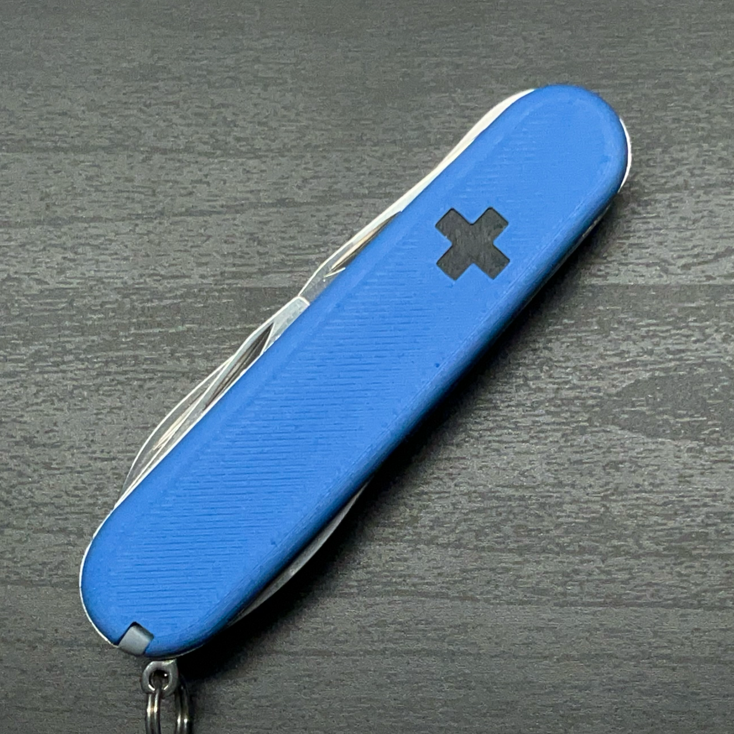 Swiss Cross 91mm Plus Scales